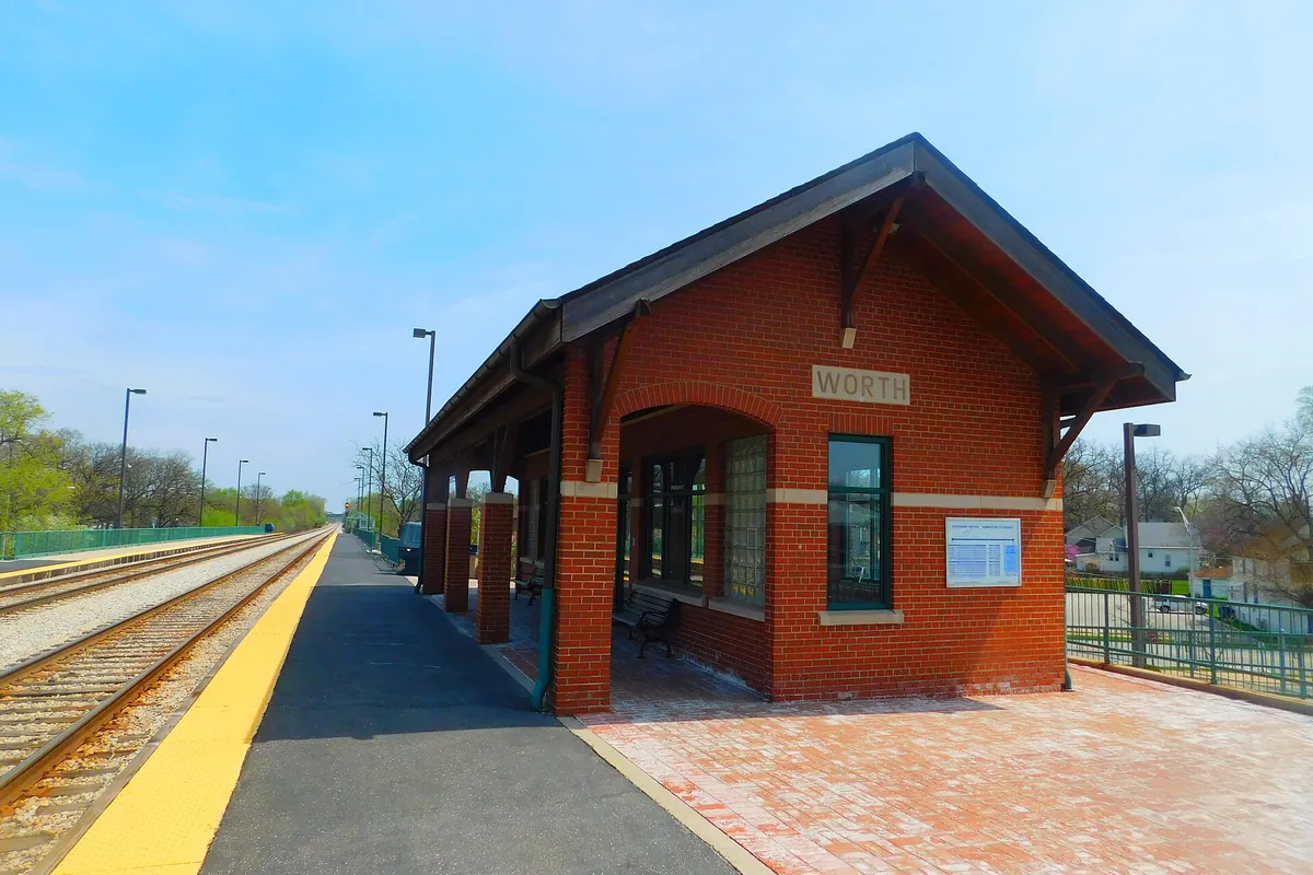 The Worth station for Metra in Worth, Illinois